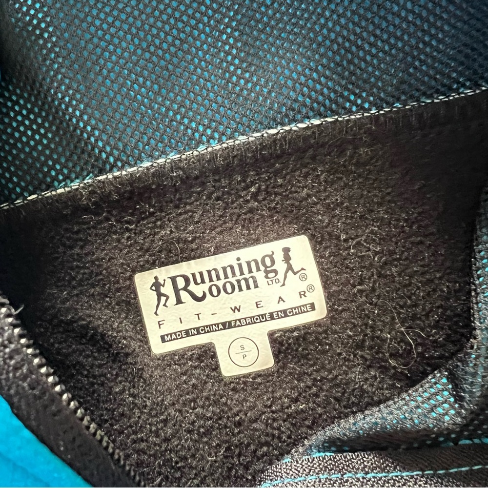 Running Room Blue Jacket - Picture 9 of 11